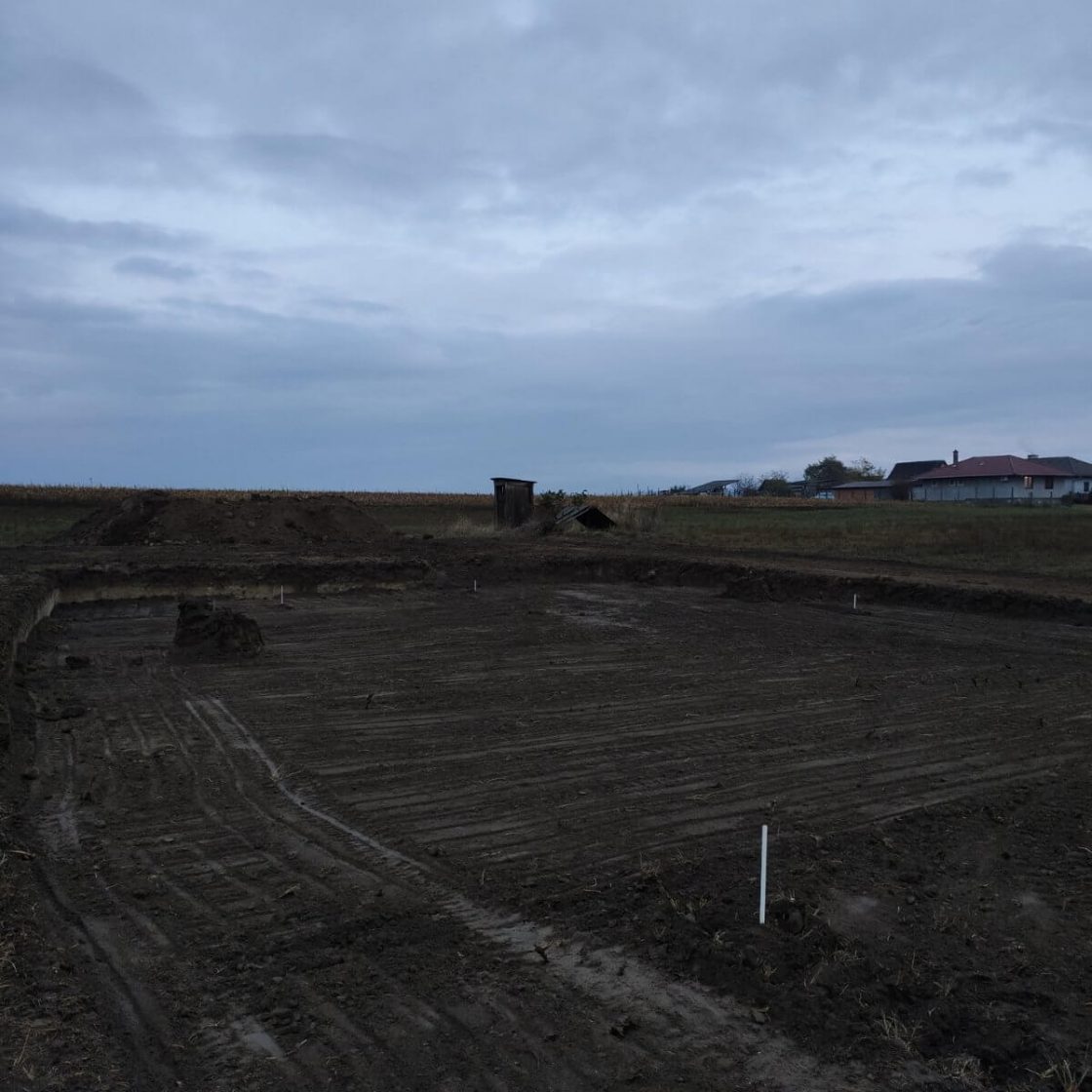 Gépi alapásás, sávalap ásás árak Székesfehérvár, Fejér megye